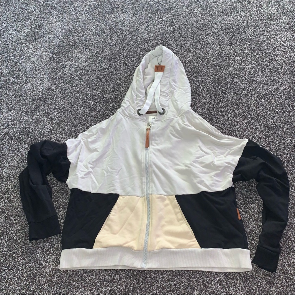 Wanakome Cropped sweater